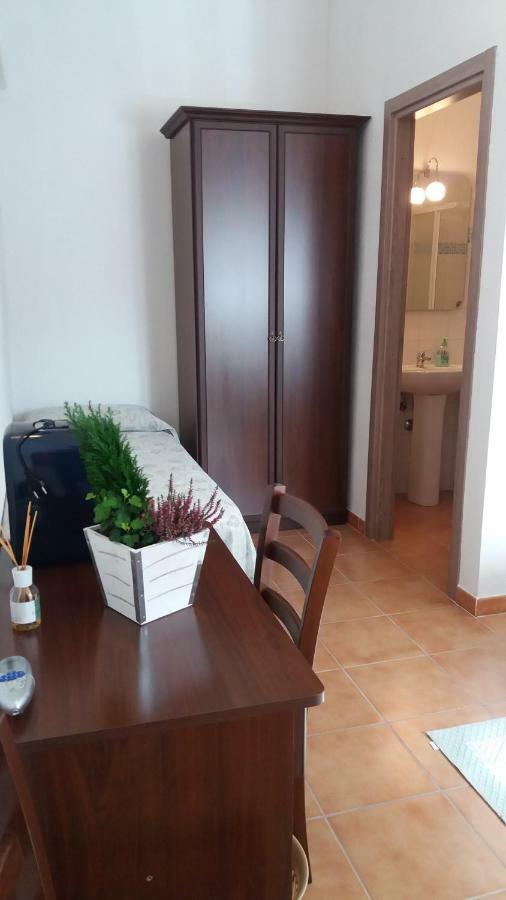 Mores Agriturismo Sa E Padedda מראה חיצוני תמונה